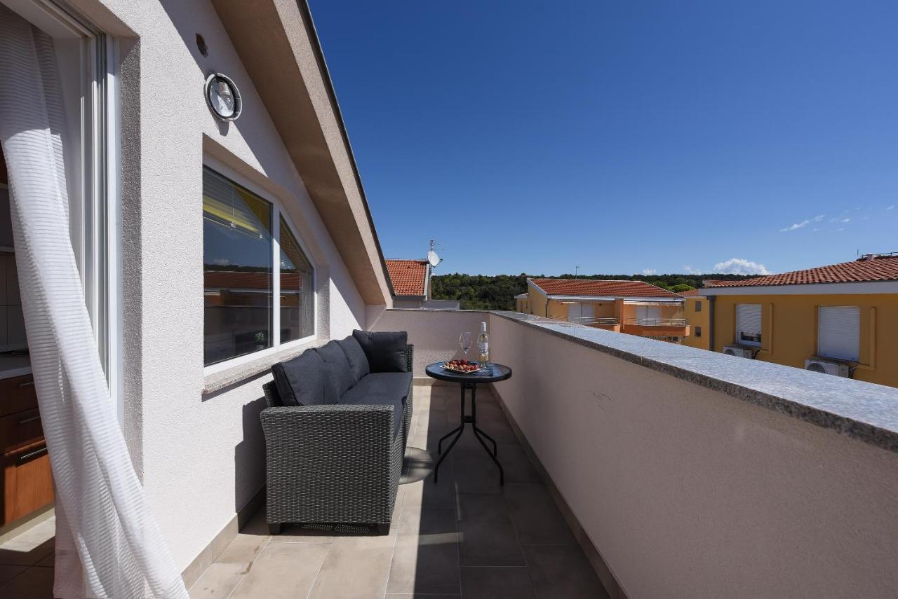 Kožino Sunset Beach Suites מראה חיצוני תמונה