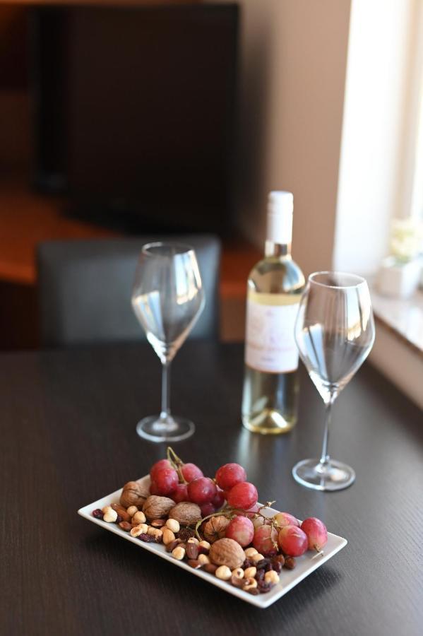 Kožino Sunset Beach Suites מראה חיצוני תמונה
